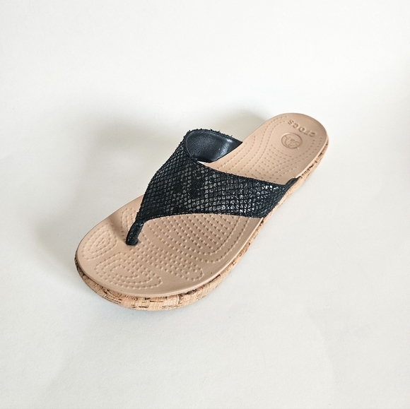 CROCS Shoes - Crocs a-Leigh snake 8  flip flops wedges